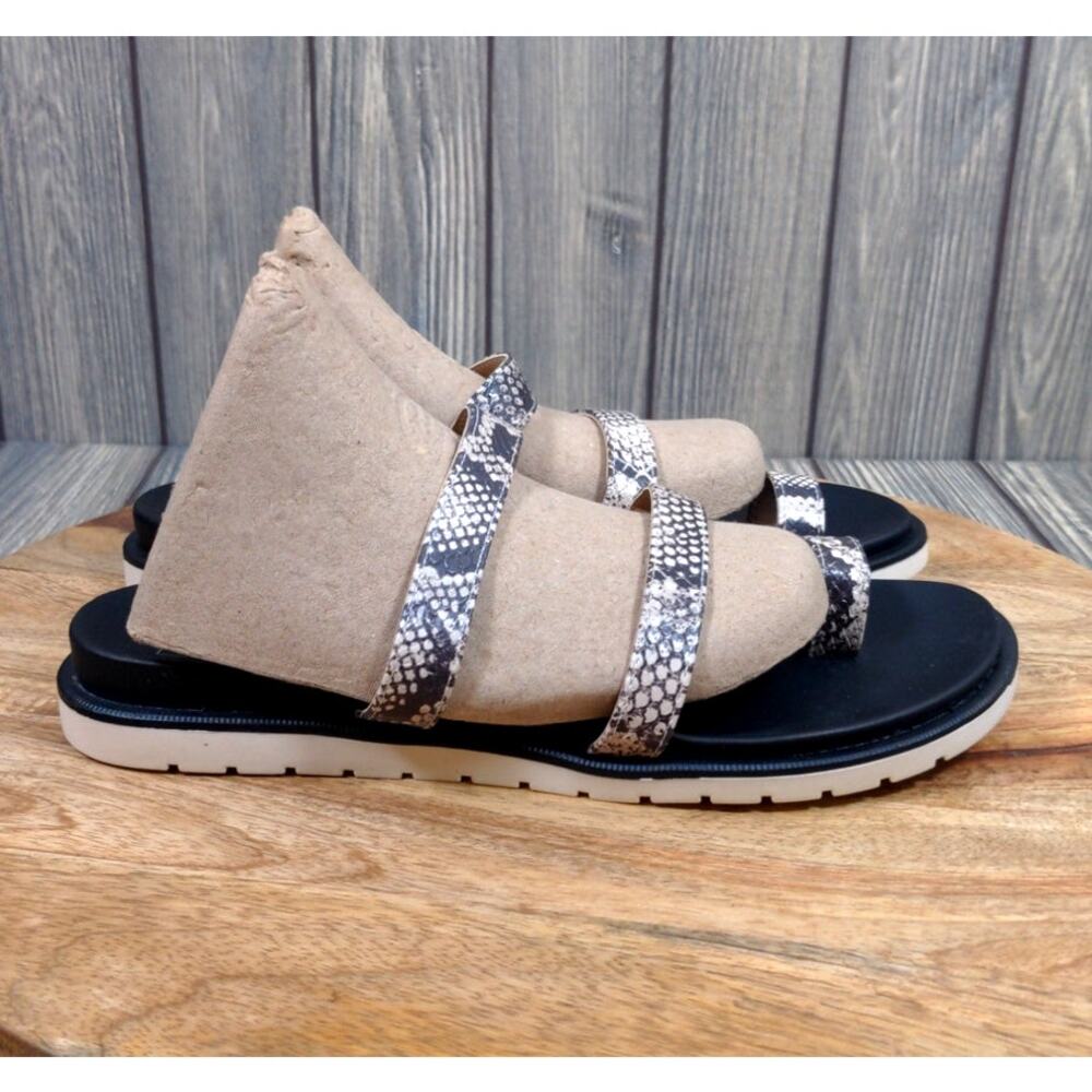 Kaari Blue Fancy Women Sandals‎ Toe Strap Snakeskin Print 7.5M Slip-On